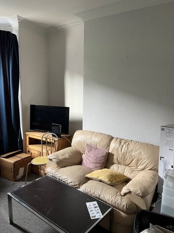 Room in a Shared House, Fosse Road South, LE3 - Photo 5