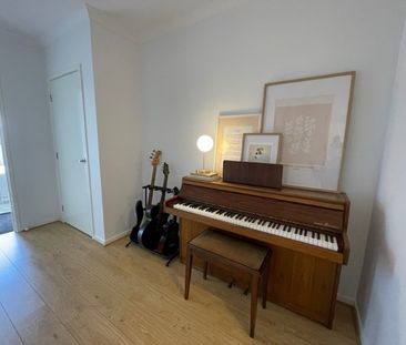 Well Presented, Maintained & Cared For, Family Home In Willow Estate - Photo 3