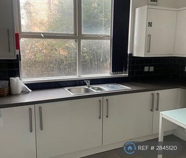 1 bedroom in a house share to rent - Photo 6