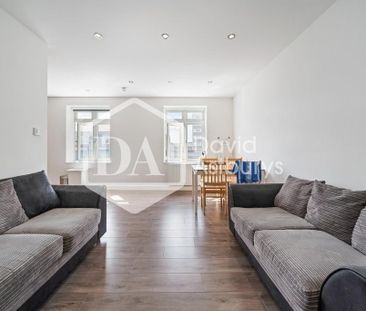 3 bedroom apartment to rent - Photo 4