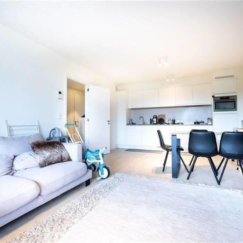 Appartement te huur - Photo 1