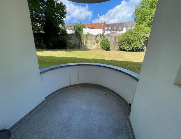 *hochwertig saniert*2-Zimmer + Mansarde*Balkon*Tageslichtbad* - Photo 1