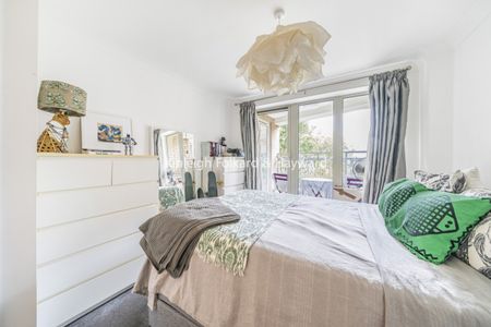 Westmoreland Road, Elephant & Castle, London, SE17 - Photo 3