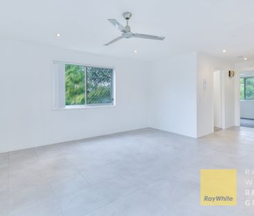 $620 per week / $2,480 Bond - Photo 1