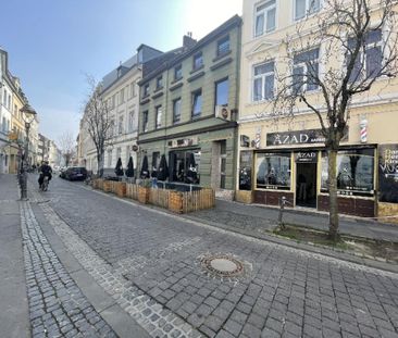 Gemütliche 1-Zimmer-Wohnung mit Einbauküche in zentraler Lage der B... - Foto 1