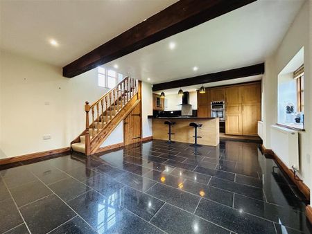 2 bedroom cottage to rent - Photo 5