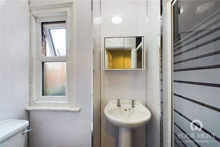 1 bedroom flat to rent - Photo 5