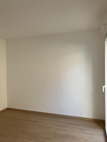 Location Appartement 2 pièces 49m² VILLEFRANCHE SUR SAONE 69400 - Photo 5