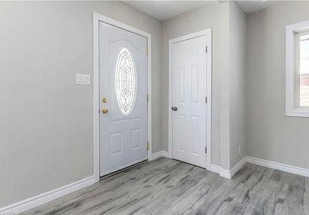 For Lease - 116 Siebert Avenue Unit# Main, Kitchener, Ontario - Photo 3