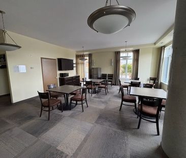 For Lease - 310 Centrum Boulevard Unit# 507, Orleans - Cumberland a... - Photo 6