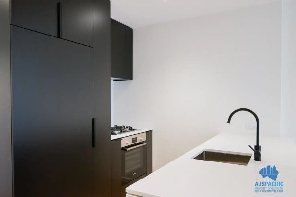 605/8 Hallenstein Street, Footscray VIC 3011 - Photo 1