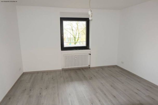 Trier-Heiligkreuz, renovierte 4 ZKB mit Loggia ab 1.3.26 zu vermieten. - Photo 1