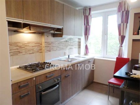 CromaImob Inchiriere apartament 2 camere, zona Ultracentral - Photo 2