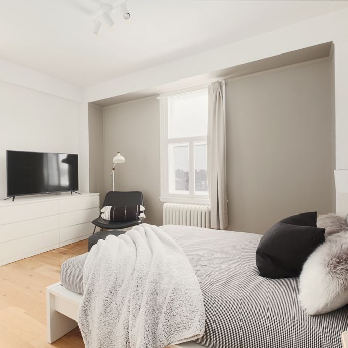 Château St-Louis 3 ½ Entièrement Meublé à Louer Montcalm / Saint-Sacrement Juillet 2026 - Photo 1