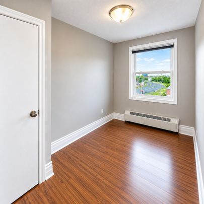 For Lease - 139 WESTCHESTER Crescent Unit# 1, St. Catharines, Ontario - Photo 1