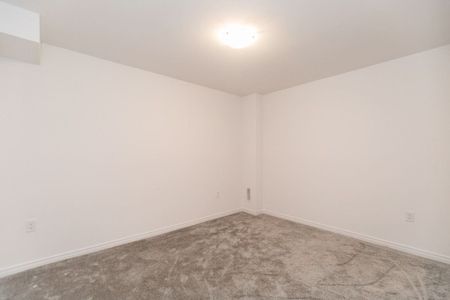 For Lease - 98 Isabella Drive, Orillia, Ontario - Photo 5