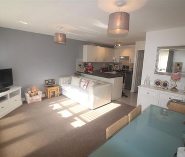 1 Bedroom Maisonette To Let - Photo 1