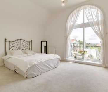 4 bedroom Town House to let - Photo 6