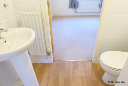 2 bedroom flat to rent - Photo 2