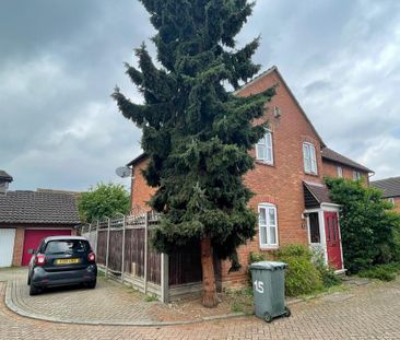 3 bedroom semi-detached house to rent - Photo 5