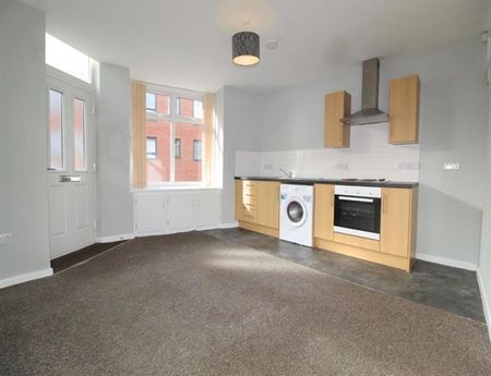 1 Bedroom Apartment To Let - Photo 2