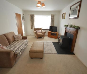 3 bedroom bungalow to rent - Photo 1