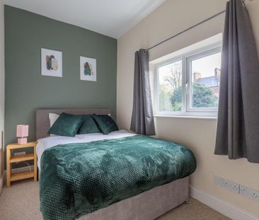 2 bedroom terraced house to rent - Photo 3