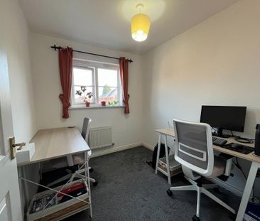 2 bedroom flat to rent - Photo 3