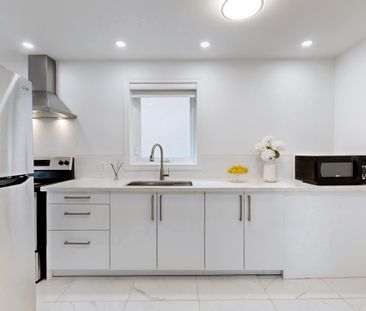 For Lease - 14 Franklin Avenue Unit# Main Fl, Toronto, Ontario - Photo 6