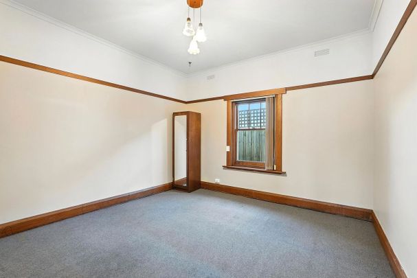 Tidy Three Bedroom Home - Photo 1