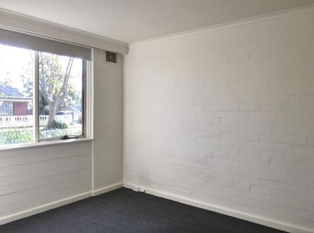 4/45 Broomfield Avenue, Alphington - Photo 3