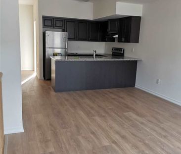 For Lease - 2565 Mojave Path, Oshawa, Ontario - Photo 5