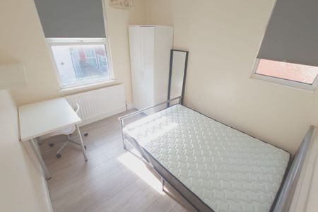 Ridley Road, Liverpool. - Photo 5