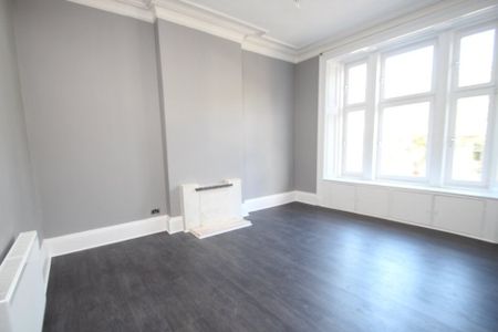 4 Bed Flat, Great Western Road, G12 - Photo 3