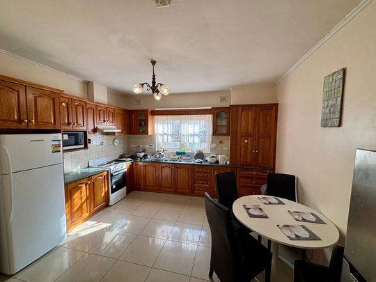 Croydon Park - Photo 1