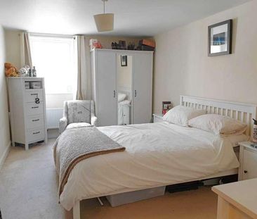 Compair Crescent, Ipswich, IP2 - Photo 1