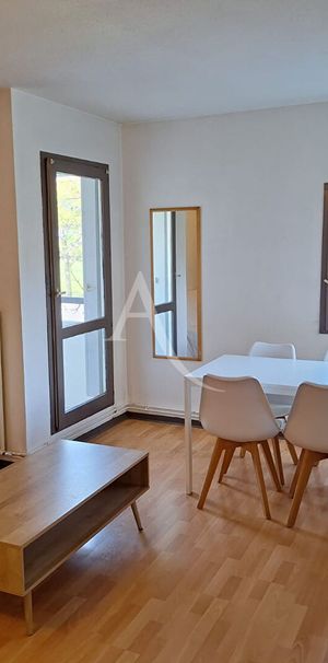 Location Appartement 1 pièce 33m² - Photo 1