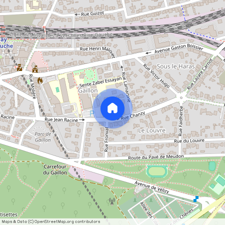 78220, Saint-Louis