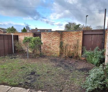 2 bedroom end of terrace house to rent - Photo 6