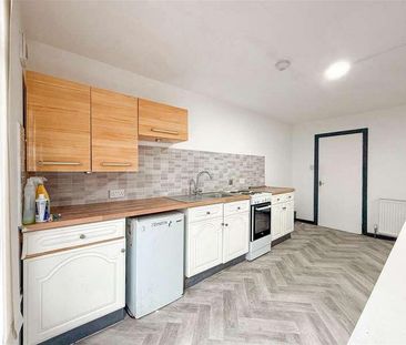 Market Street, Heanor, DE75 - Photo 3