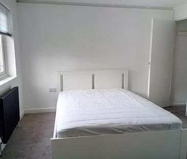 House share to rent - Photo 6