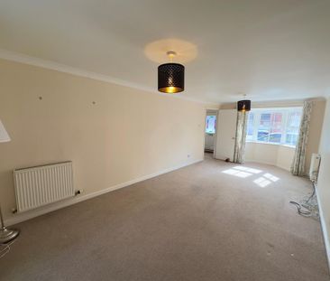 4 bedroom detached house to rent - Photo 1