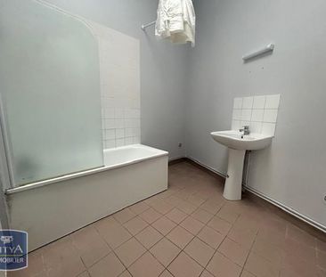 Location Appartement 1 pièce 49m² ARMENTIERES 59280 - Photo 3