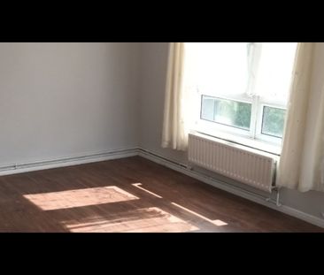 2 Bed Flat, Thornhil, SO19 - Photo 4