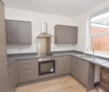 2 bedroom terraced house to rent - Photo 6