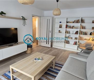 Royal Imobiliare Inchiriere apartament 3 camere zona Malu Rosu - Fotografie 3