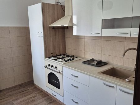 Aviatiei metrou, et. 1/4, 2 camere, - Fotografie 3