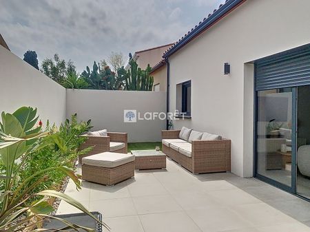 House - Photo 3