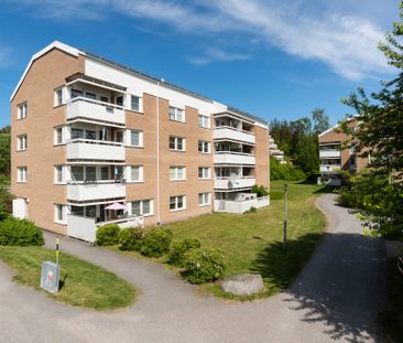 Lommarvägen 33 - Photo 1