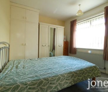 3 bedroom semi-detached house to rent - Photo 5